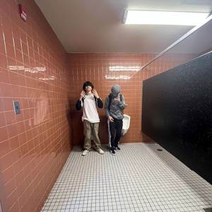 #moneyup ! (Explicit)