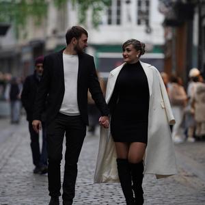 Dragoste fără cuvinte (Explicit)