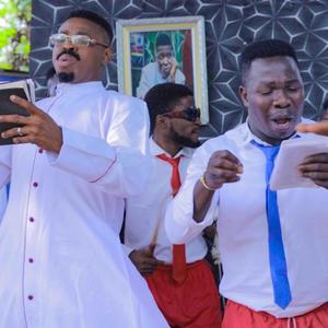 Woli Agba - Ara-piano ama