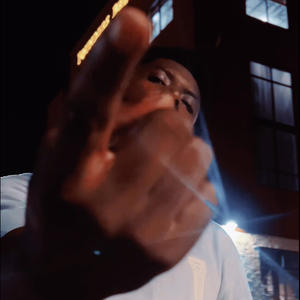 Livin Lavish (feat. 1Renz & Tae Amiri) (Explicit)