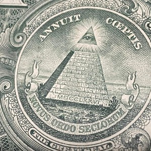 Hard to Choose(Prod. TheSmokeCatchers) (Explicit)