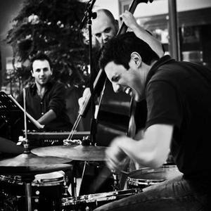 Yes Man (Dynamic Trio) (feat. Stefano De Rosa & Francesco Galatro)