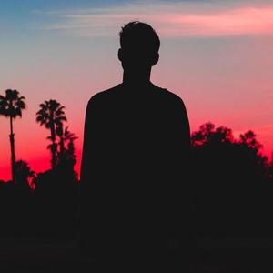 刻在我心底的名字