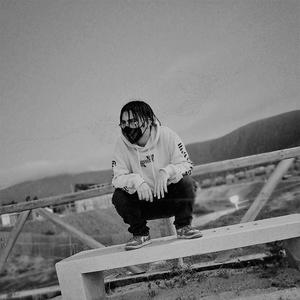 M.O.N.E.Y (Explicit)