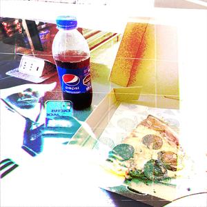 No meu copo só tem gelo, na minha blunt só recheio (Explicit)