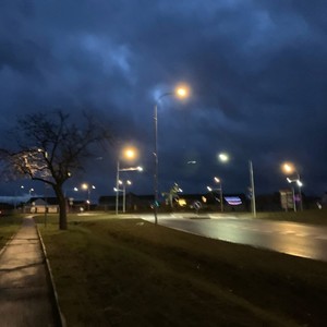 Не знает(prod. by freya) (Explicit)