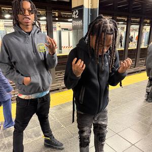 Advance (feat. Rolexmelll & Payedmytaxes) (Explicit)