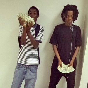 Dola Roll (feat. Jdola) (Explicit)