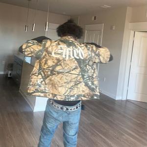 Dive In (feat. Lon3lystar) (Explicit)