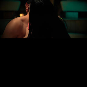 OJOS COLOR CAFÉ (Explicit)