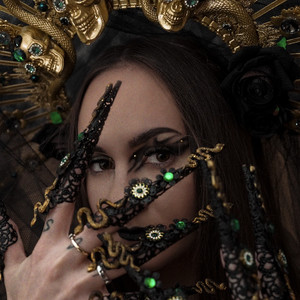 Tíha Slov (Explicit)