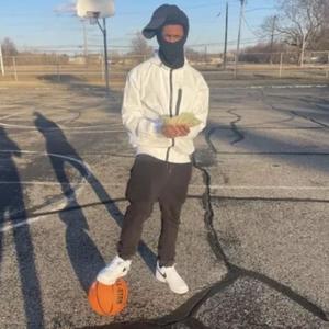 Uno Miles (Explicit)