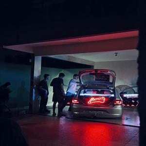 crime nos gosta (feat. DJ LUCAS DE PAULA, Mc Roba Cena, Fabinho da Osk, Mac Júlia & Mc Jessica do escadão|Eletrofunk)