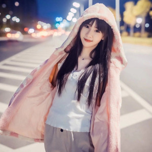 红唇