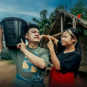 Karen Song ปากที่ต้องยอม (feat. Paw Htoo & SD Chai) (Explicit)