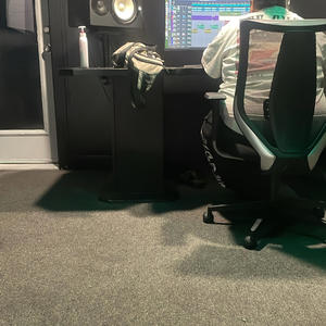 Beat it ! (feat. D1beezy) (Explicit)