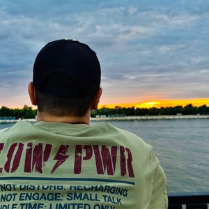 Девочка недотрога