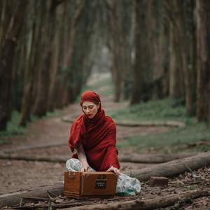 Kali Bolo (feat. Julie Simonson & Greg Barnett)