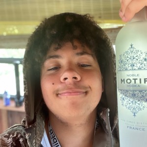 Bar for bar (feat. Greenbeam & Snooziewitauzi) (Explicit)