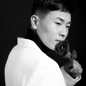 你爱的是他不是我