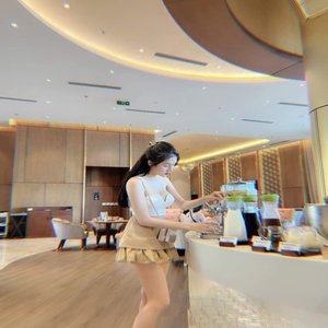 The sound echoes through the mountains