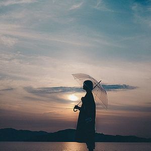 往事作序 来日为章