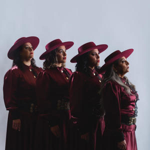 Rio De Tigres (feat. Nicolás Vaca)