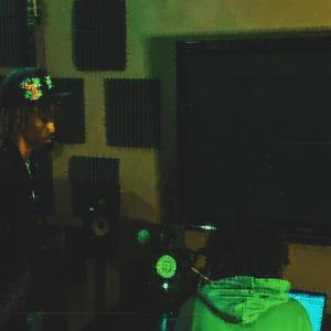 Soldier (feat. Lelo) (Explicit)