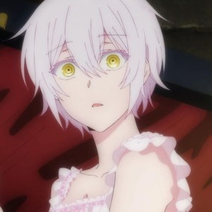 пепельное платье