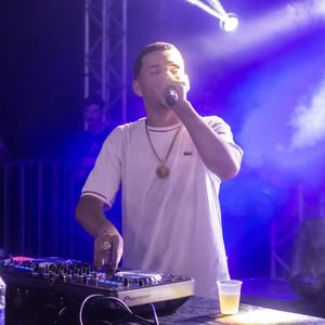 TA DOIDINHA PRA SE SOLTAR x TOMA TAPA (Explicit)