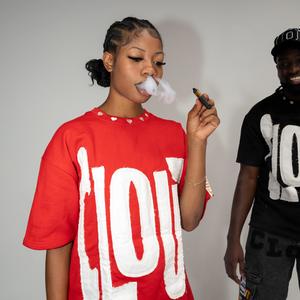 Surroundings (feat. Quez4real) (Trap mix|Explicit)