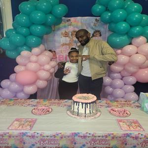 Cry (feat. Skeyez) (Explicit)