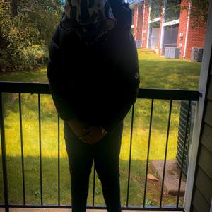 Back Of Da Whip (feat. Levonjames666) (Explicit)