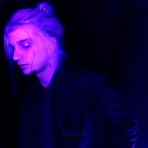 Half Dead(feat. Mad Icarus) (Explicit)