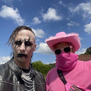 Knife (Explicit)