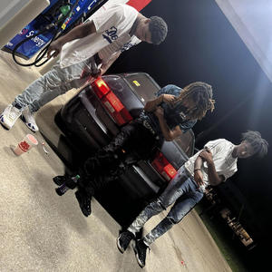 Run it (feat. LuhhBo & DoloDuece) (Explicit)