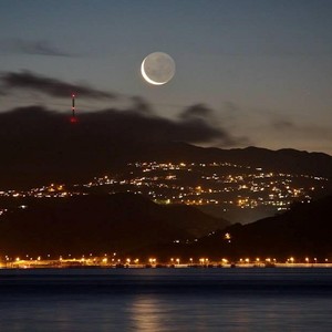 Under the New Zealand Moon