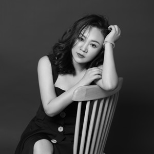 爱让我泪流成河伴奏 (伴奏)