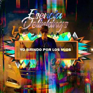 Yo brindo por los míos