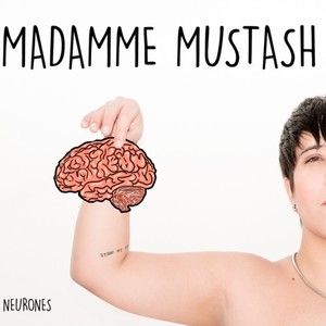 Al més pregon de mi, hi ha una festa