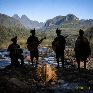 Thungisani bangani feat. Shenge Wasehlalankosi