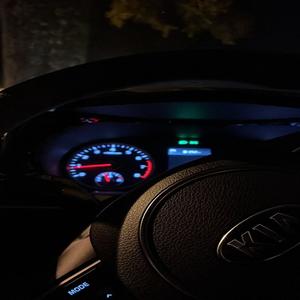 Slide inda Strike (feat. kaiglocc) (Explicit)