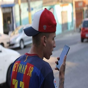 Netflix, Pipoca e uma Foda Gostosa (Explicit)