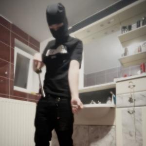 lost myself (feat. boolymon) (Explicit)