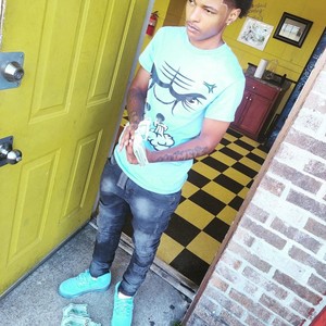 Bankroll (feat. SME Ceo & MoneyAddixt) (Explicit)