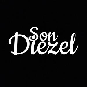 700 Radio (Explicit)