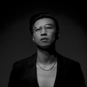 任逍遥封面