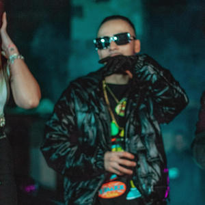 Delincuente (feat. Edroz) (Explicit)