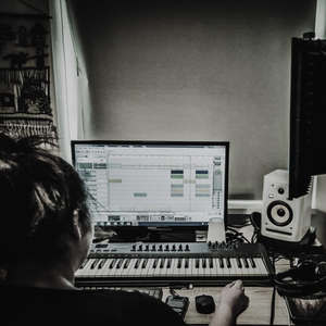 Domme Dingen (Explicit)