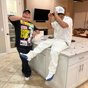 CROCS DONT CRY (feat. LONELY SOULJAH) (Explicit)